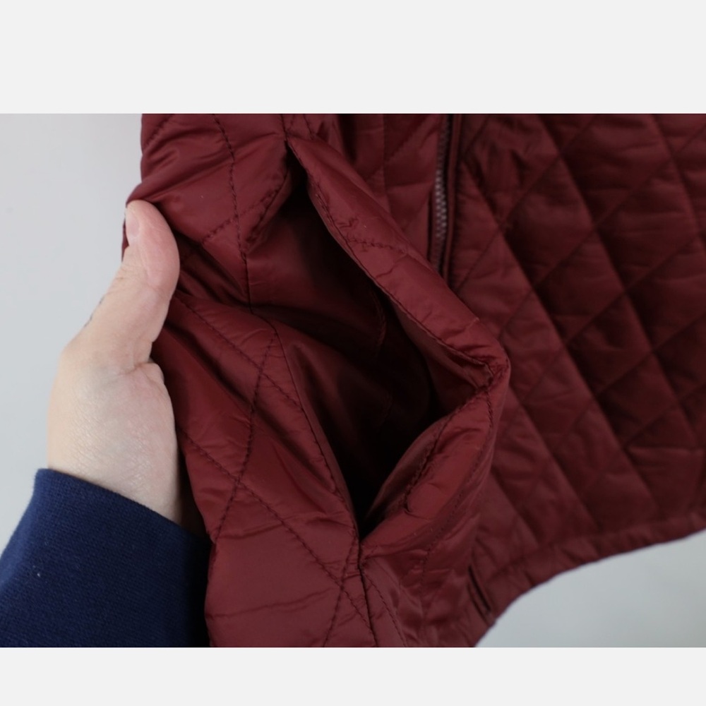 Lands' End Women's Quilted Vest - Burgundy NWT - Picture 5 of 7